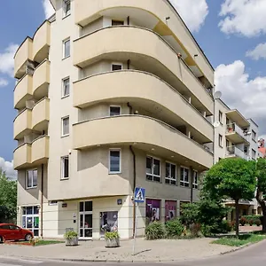 P&o Omulewska - Praga Poludnie , Warszawa Polska